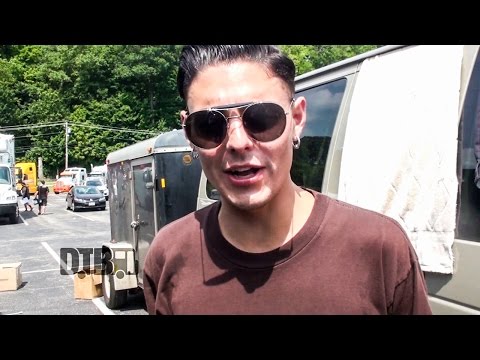 Old Wounds - DREAM TOUR Ep. 460 [Warped Edition 2016]