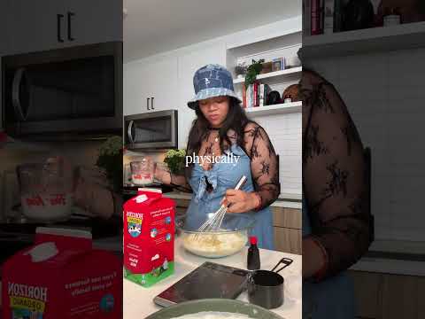 easy homemade funnel cakes recipe ⤵️ Ingredients 2 large eggs, lightly beaten 1 cup (236 ml) whole