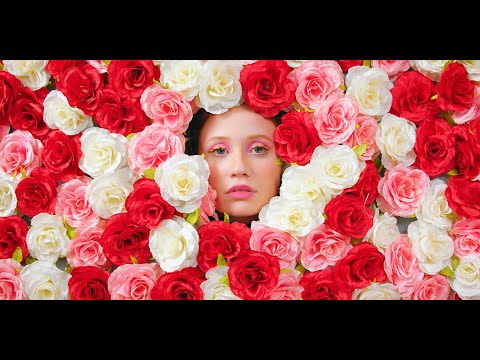 iyla - Flowers (Official Music Video)