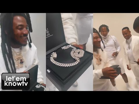 Yo Gotti, Moneybagg Yo, Blac Youngsta & Other CMG Artists Welcome Mozzy To The Fam With This Chain