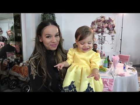 2021.12.11 Botez Emily  Northampton. 04 La restaurant  -  Program 1