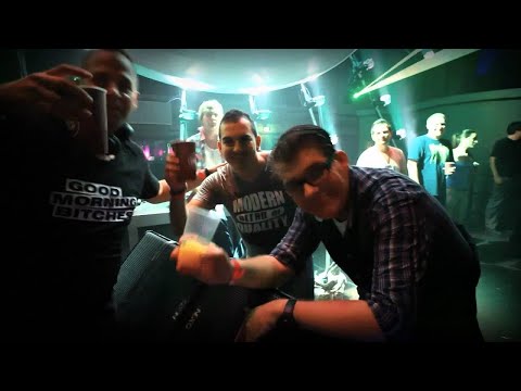 TOM NOVY, STROBE & DANNY FREAKAZOID - Underground People