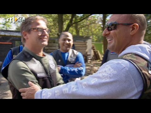 Draag het naar eer en geweten - MEEUWIS & DE MOL MAKEN VRIENDEN