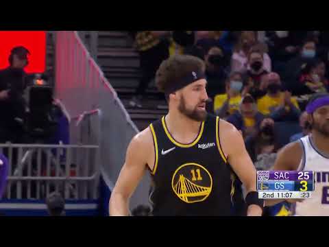 Klay Thompson Heats Up From Downtown In Q2 🔥