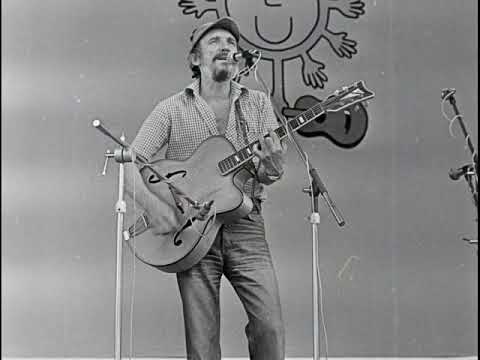 Wabi Ryvola - Chudák holka