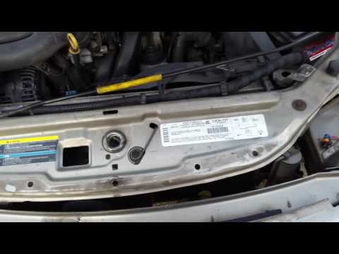 2003 Saturn L200 - Front end damage repair