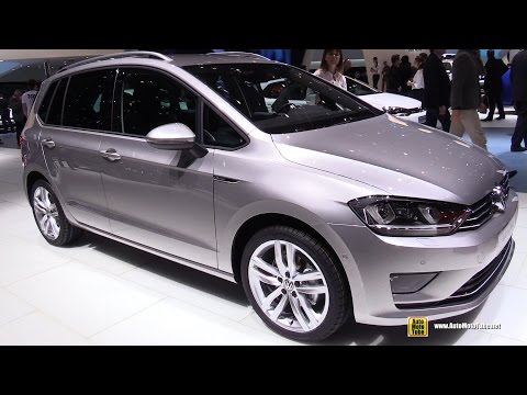 2015 Volkswagen Golf Sportsvan TSI Lounge - Exterior and Interior Walkaround - 2015 Geneva Motor Sho