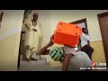 Kijakazi Amwaga Mauno Mbele Ya Baba Na Mtoto