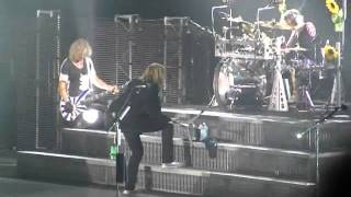 Def Leppard - Make Love Like a Man Part 2 -  Live - Newcastle Ent Center - Oct 29, 2011