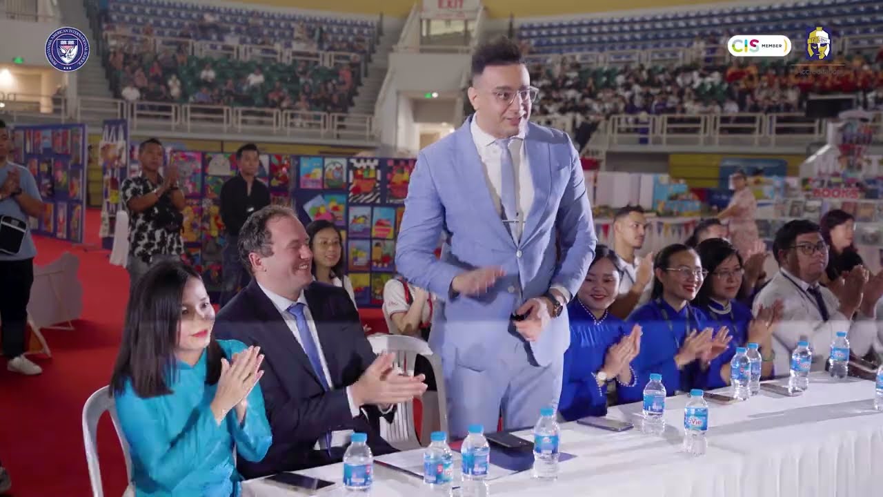 pennschool-school-year-exhibition-trien-lam-nam-hoc-day-mau-sac-cua-cong-dong-pennschool