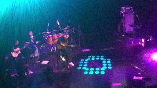 Pies De Duende Frágil / Santiago Cruz (Stella Maris Palucci)