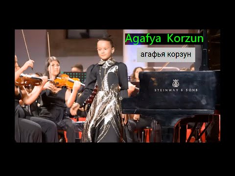Agafya Korzun (агафья корзун) Niña Prodigio Rusa Pianista.