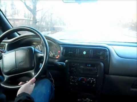 Test Drive: 1999 Chevy Venture Start Up and Exhaust