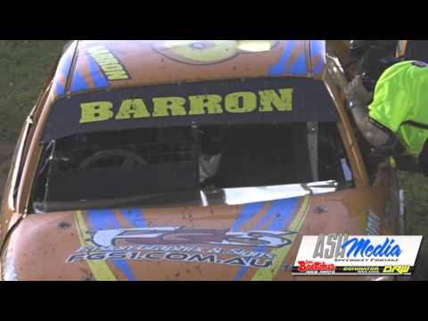 Street Stocks: Jason Duell and Sheree Barron Crash - Kingaroy Speedway