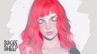 Taska Black - Too Small For The World (feat. Lizzy Land)