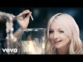 Kate Miller-Heidke - Caught In The Crowd 