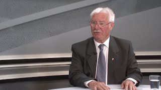 KÖZÉLET - prof. dr. Sztachó-Pekáry István