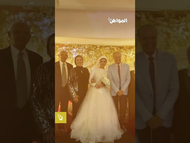 من فتاة تصغره.. فنان مصري يثير جدلاً بعد زواجه في عمر الـ69