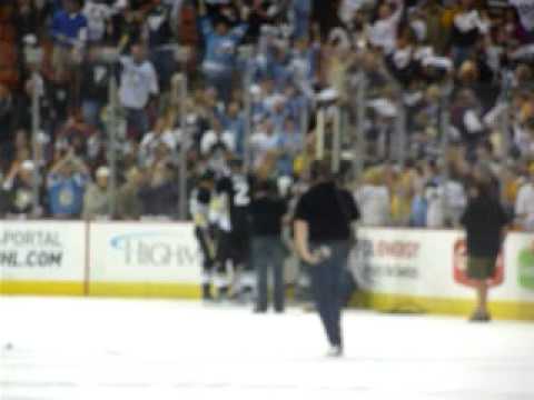 pens vs flyers round 1 game 2 april 17 2009