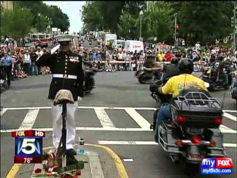 Marine Staff Sergeant Tim Chambers out again for Rolling Thunder...with a broken wrist!