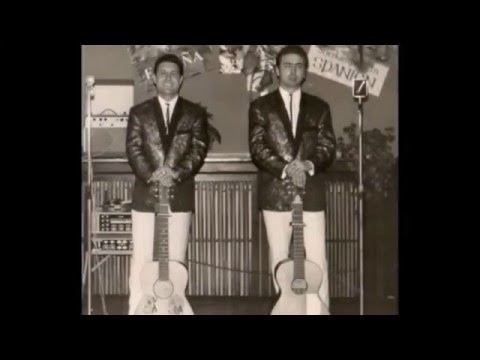 Acurrúcame - Dúo Andalucía - (Jacinto y Pepe el Músico)