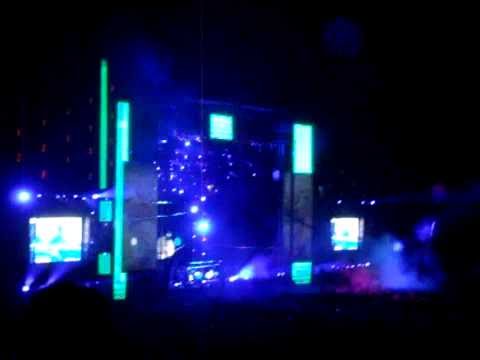 EDC 2010 Above & Beyond (Part 1) [720p HD]