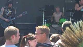 Total Chaos-Babylon LIVE@ Warped Tour 2009