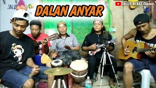 Download lagu DALAN ANYAR|| cover pengamen||anak rantau TKI Malaysia mp3 Download lagu DALAN ANYAR|| cover pengamen||anak rantau TKI Malaysia mp3