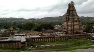preview picture of video 'Hampi - Virupaksha Temple'