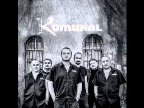Komunál - Kupte si hřebeny (2015)