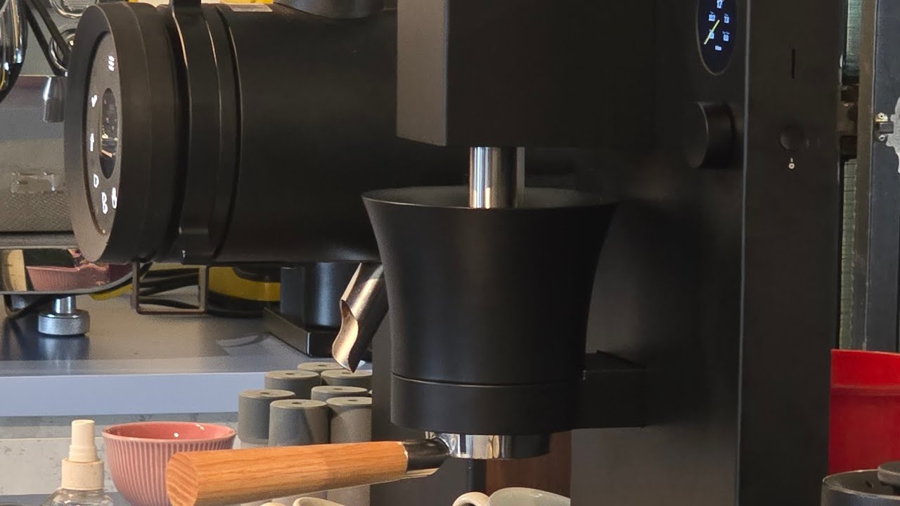 Meticulous Espresso coming to ASK Coffee Roastery Singapore? Stay tuned. #Meticulous_espresso