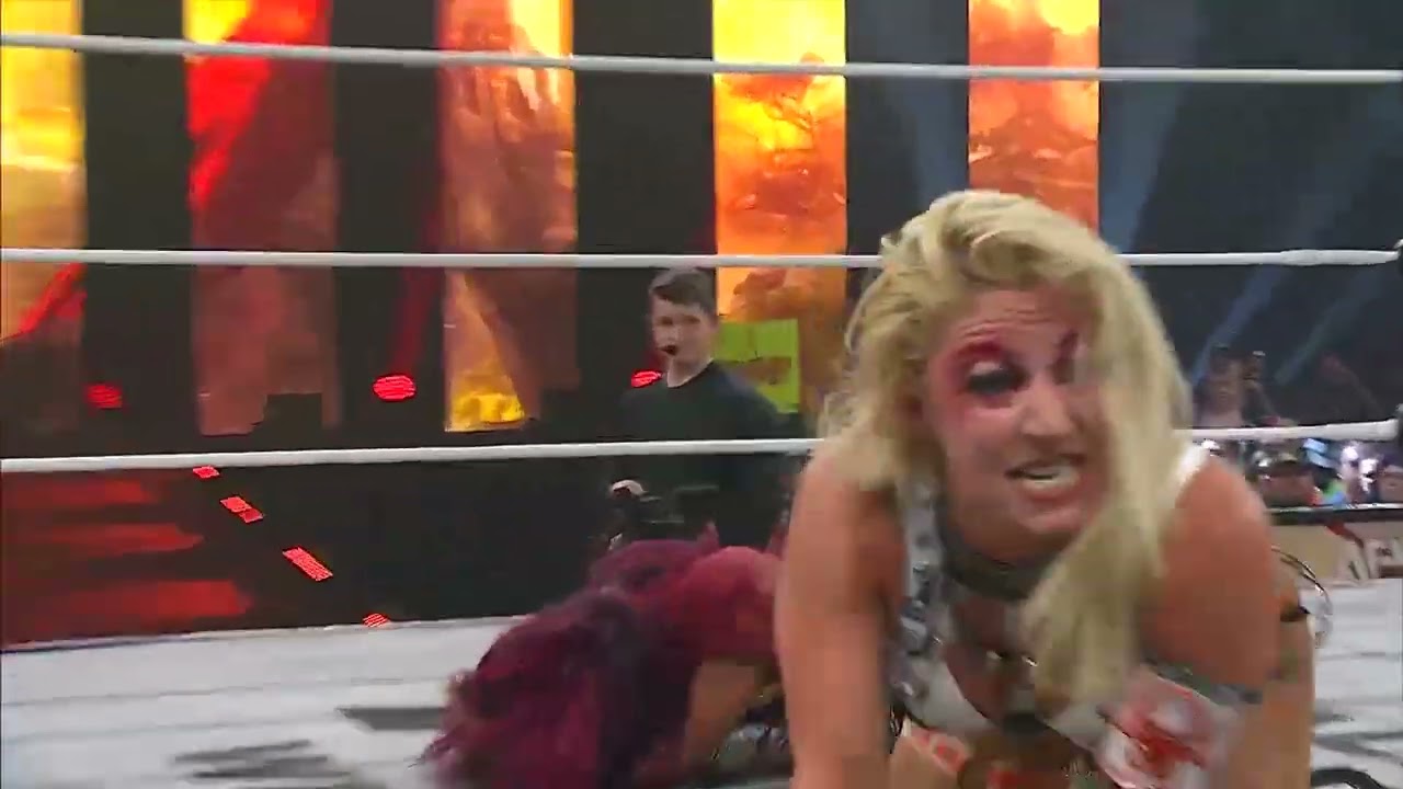 MERCEDES MONÉ derrota a THEKLA en WRESTLEDREAM y sigue como CAMPEONA MUNDIAL de AEW