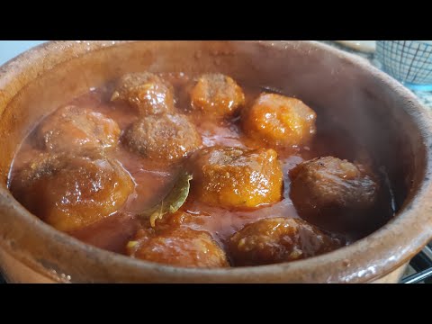 ALBÓNDIGAS DE POLLO en salsa de tomate 🍅