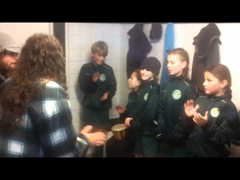 HBOK E1: Braziliaanse warming up