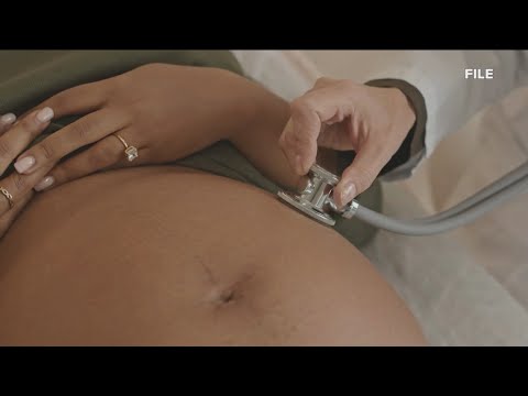 Women over 40 are having more babies than teenagers, CDC says