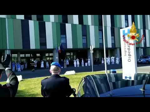 Le forze dell'ordine ringraziano il personale medico dell'ospedale San Jacopo di Pistoia