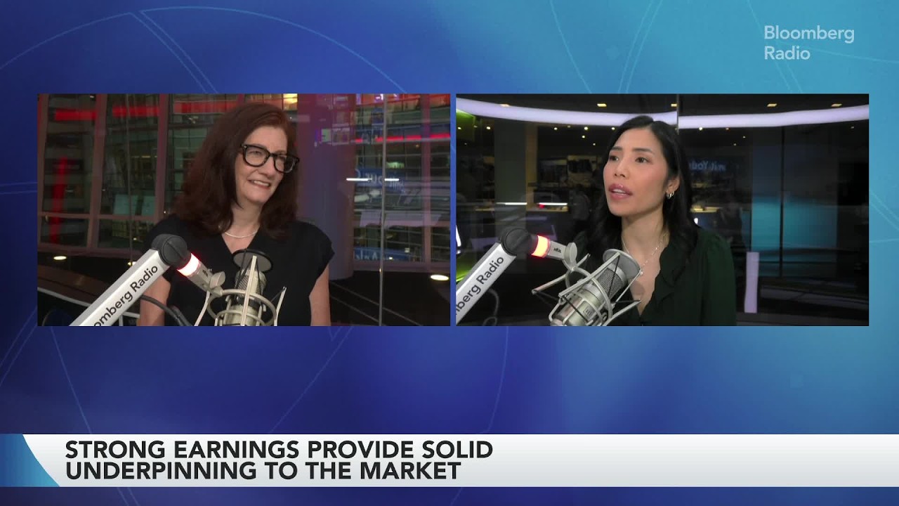 AI Valuation Gaps Set to Widen as Investment Cycle Matures - Bloomberg Podcast