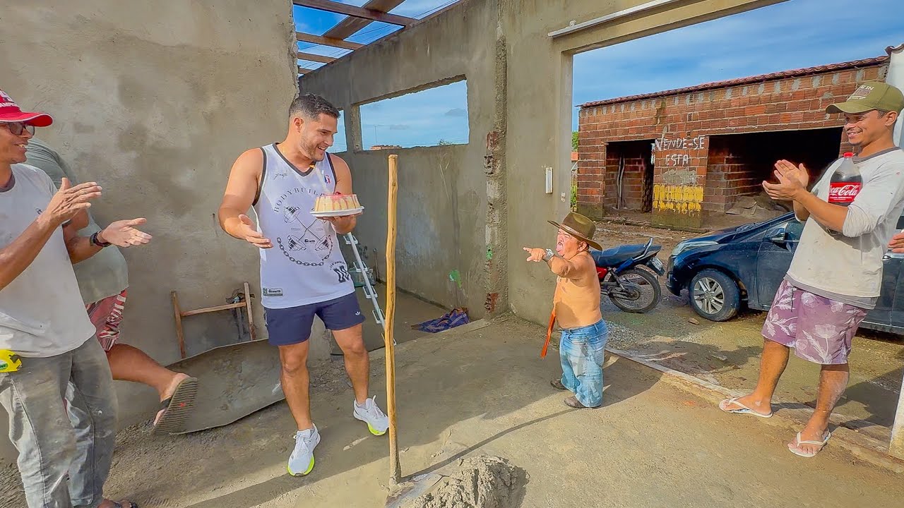 LEÔNCIO E OS PEDREIROS TROLAM PILILIU COM PARABÉNS ANTECIPADO 🤣 | PILILIU DA RESENHA