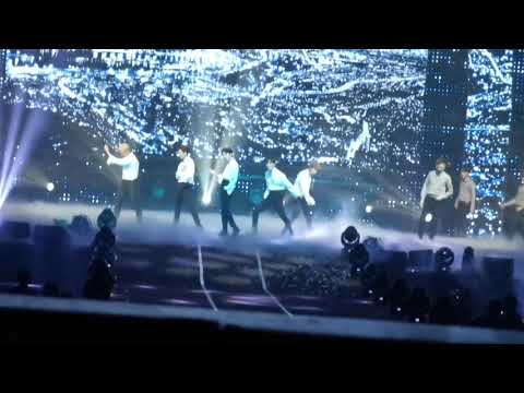 190525 Nu'est - Hello @ Hallyupopfest Singapore ❤