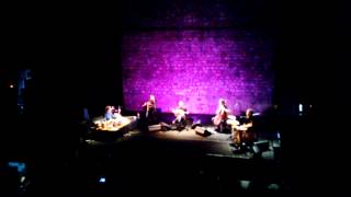 Rappel au Café de la Danse pour Adnan Joubran Borders Behind.