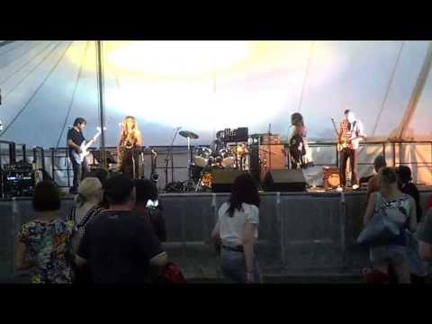 Tallawah Willowfest 2013  'Lazy Boy' sound check