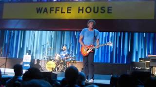 Hootie &amp; the Blowfish - I&#39;m Going Home - Charleston, SC 8/11/17