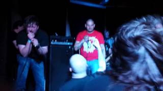 RAGING SPEEDHORN - KNIVES AND FACES - LIVE