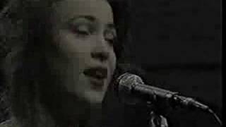 Mary Margaret O'Hara - When You Know Why You're Happy (live)