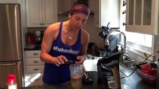 How to make shakeology the right way!!!