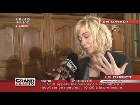Emmanuelle Béart : "Ma Compagne de Nuit" (Interview exclu)