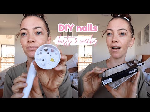 DOING MY NAILS FROM HOME (DIY all do the tools + step by step) I FELT SO BAD! *AUSSIE MUM VLOGGER*