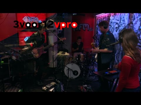 Avi On Fire - Live bij 3voor12 Radio