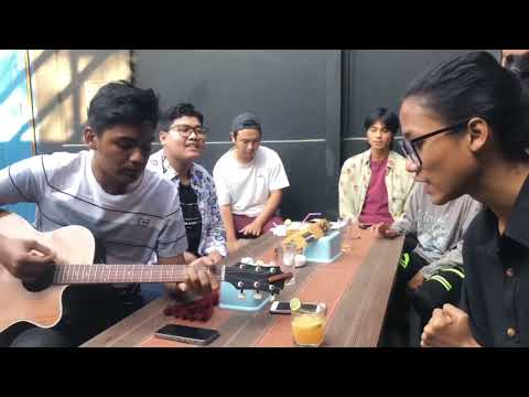 ဘုရင်မလေး (မူရင်း- ကိုင်ဇာ)