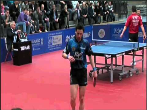 Waldner aggressive near the Table Tennis